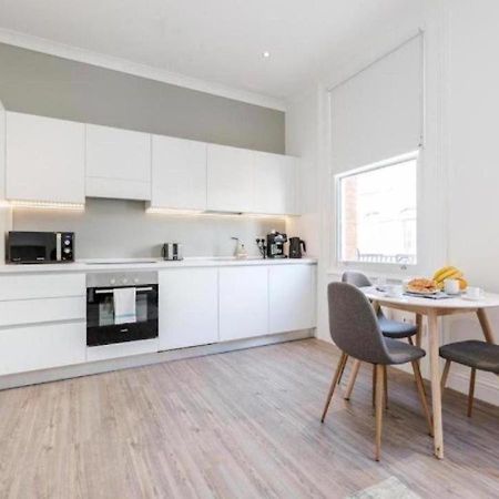 Apartamento Babylon Piccadilly Londres Exterior foto
